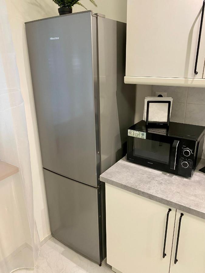 James Dean Apartment - Next To Nivy Bus Station & Mall Bratislava Extérieur photo