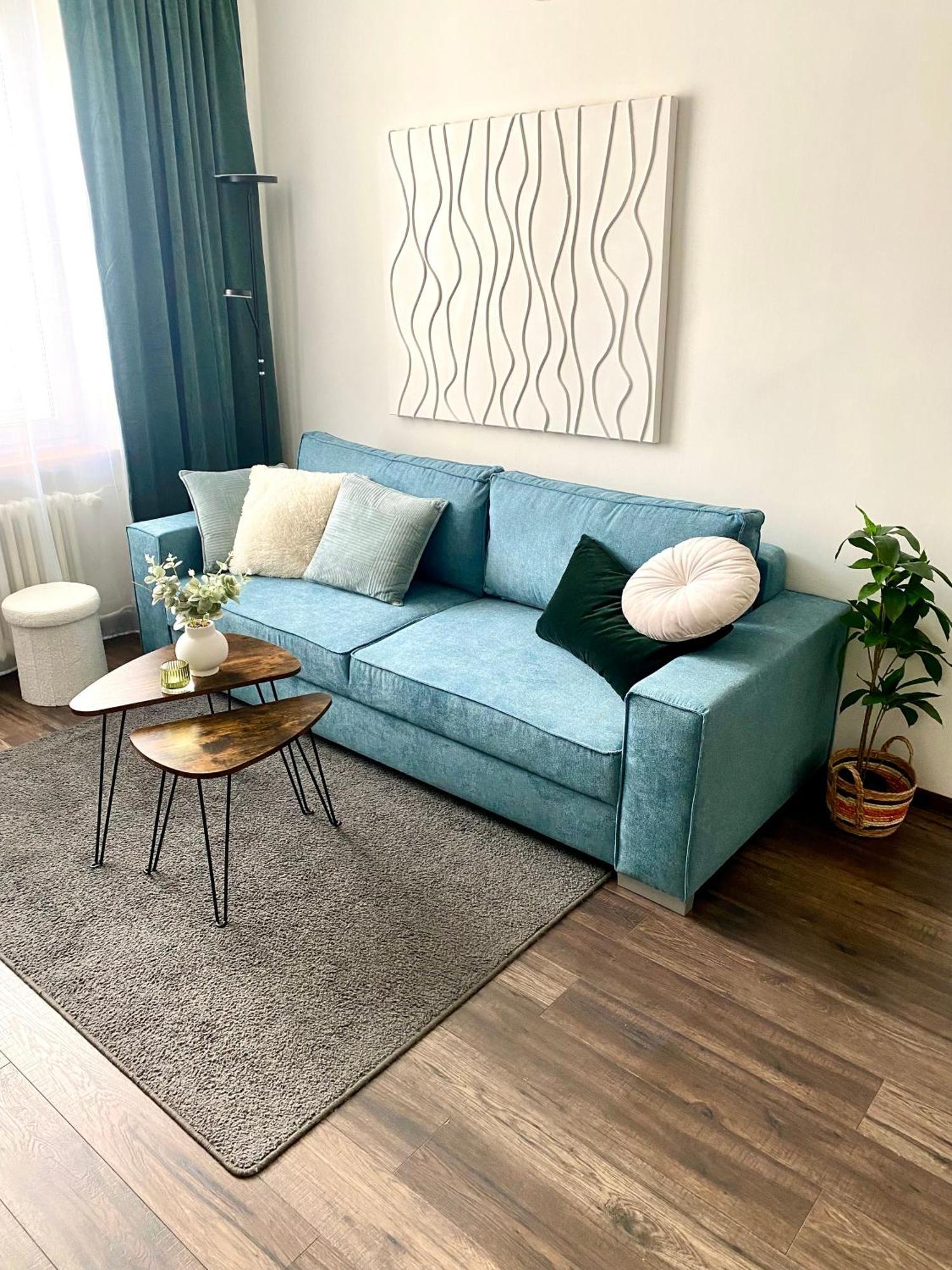 James Dean Apartment - Next To Nivy Bus Station & Mall Bratislava Extérieur photo